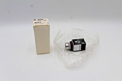 Allen-Bradley 800MR-A2B Small Round Flush Head Push Button