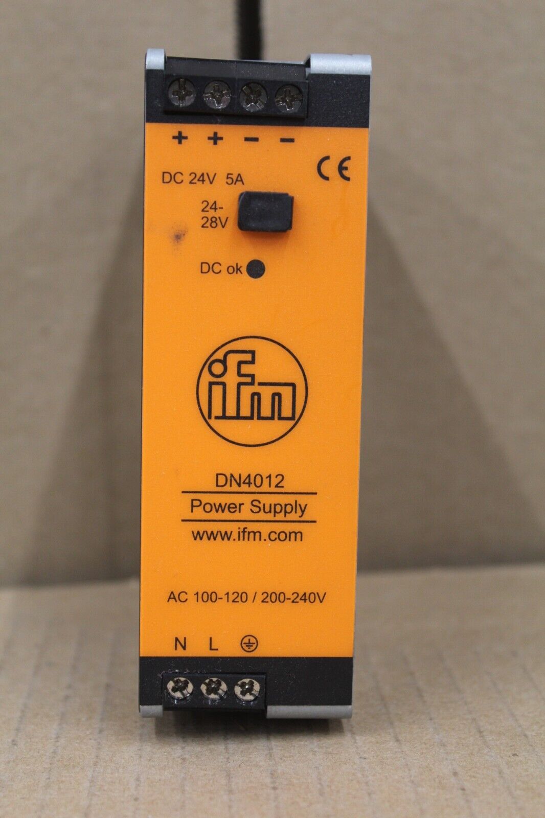 IFM DN4012 Power Supply
