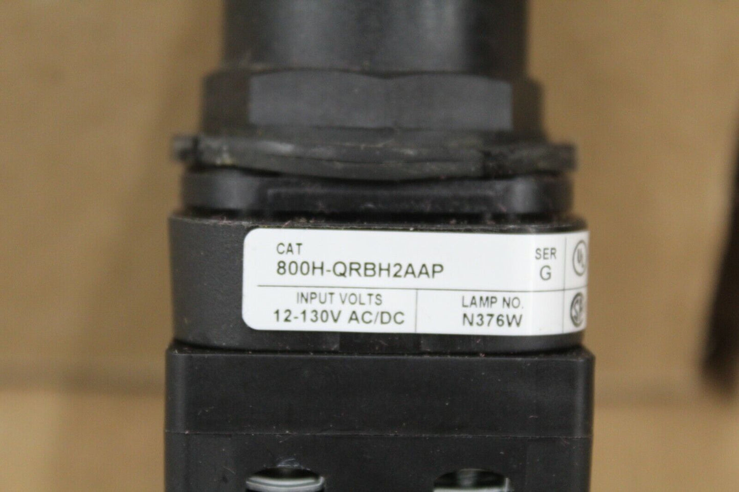 Allen Bradley 800H-QRBH2AAP Amber Push Button