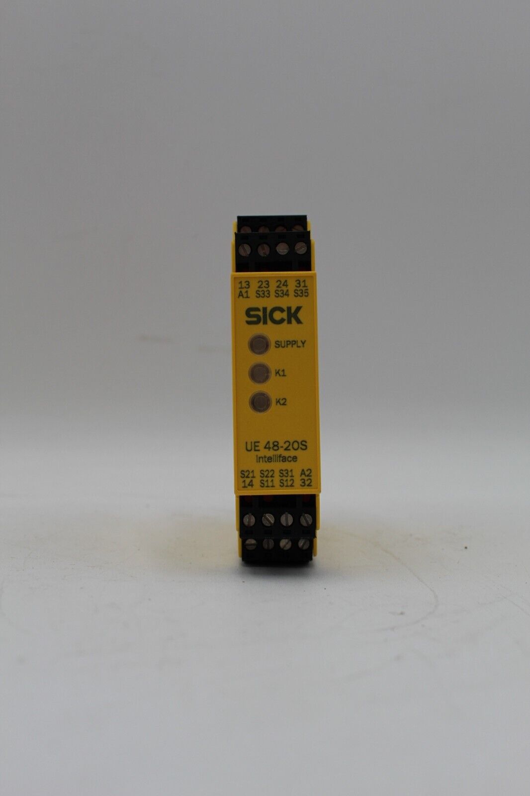 SICK UE 48-20S3D2 Safety Relay