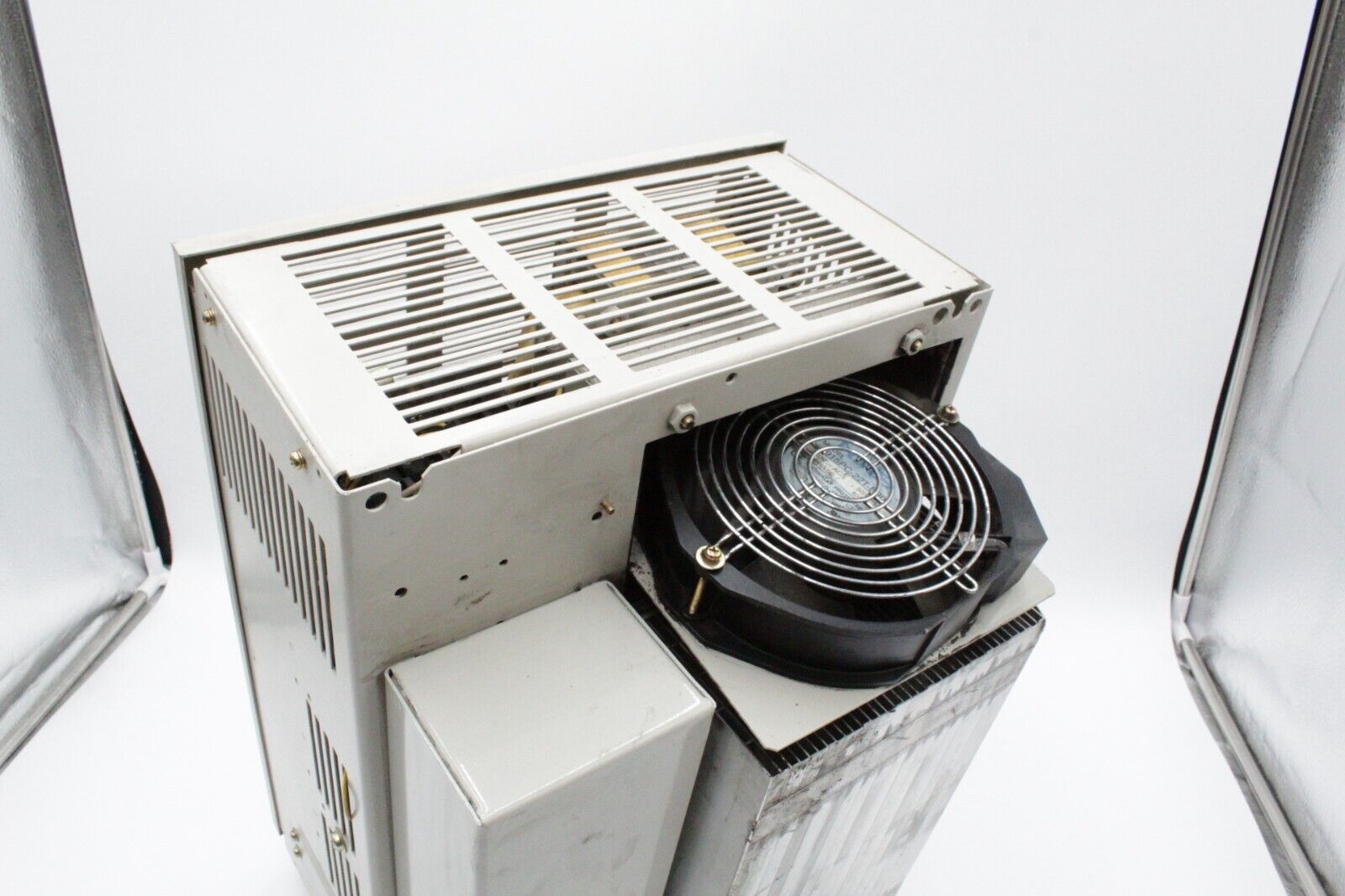 Yaskawa CIMR-G5A2022 616G5 Varispeed Inverter Drive