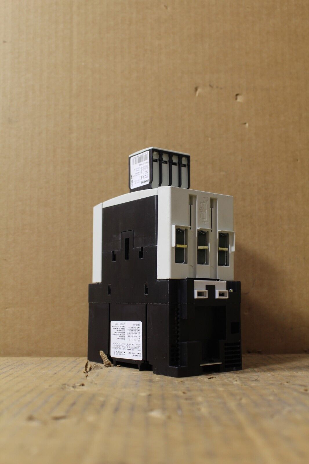 Siemens 3RT1045-1BB44 Contactor