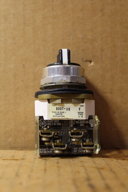 Allen-Bradley 800T-J5 Selector Switch