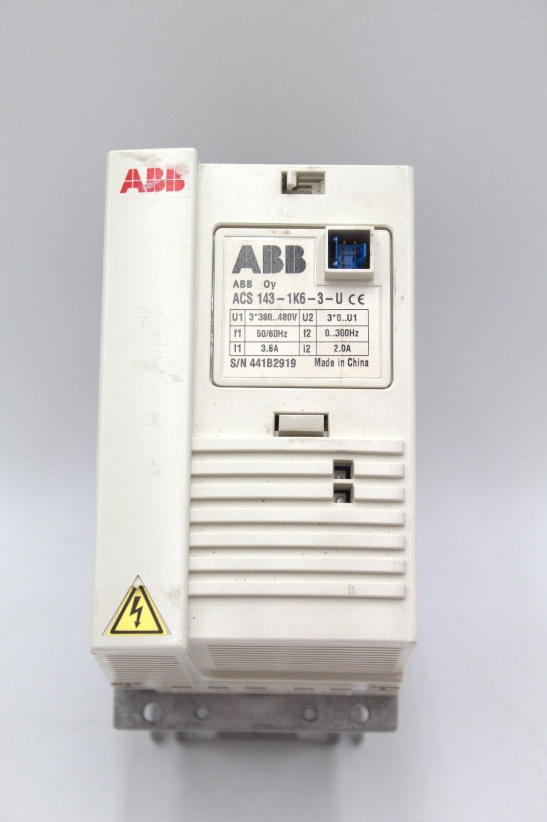 ABB ACS143-1K6-3-U AC Drive (Broken Tabs) (No Control Panel)
