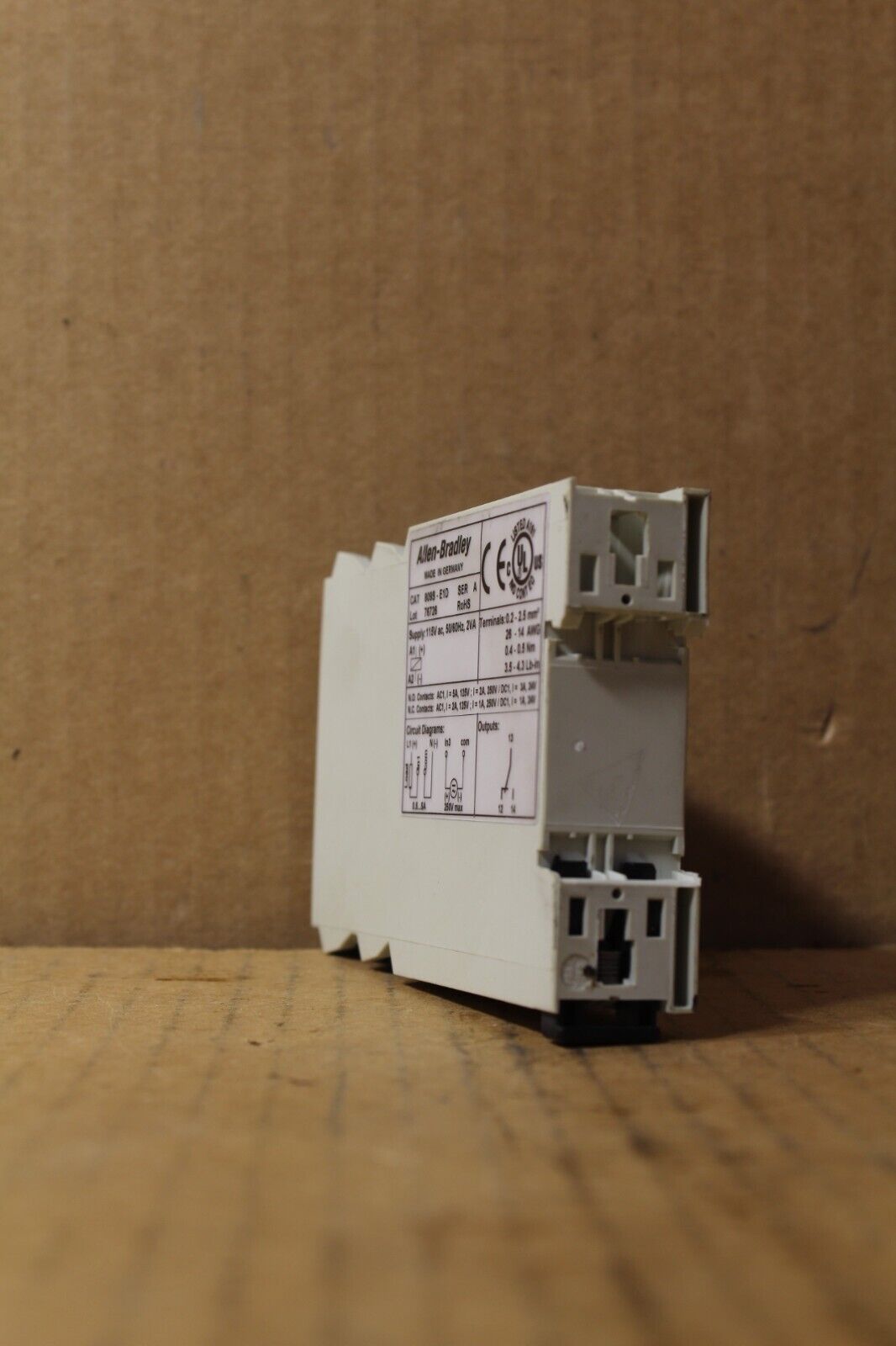 Allen-Bradley 809S-E1D Voltage Monitor
