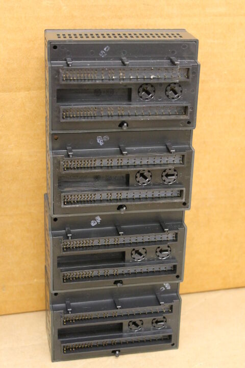 FANUC IC200MDL742D OUTPUT MODULE
