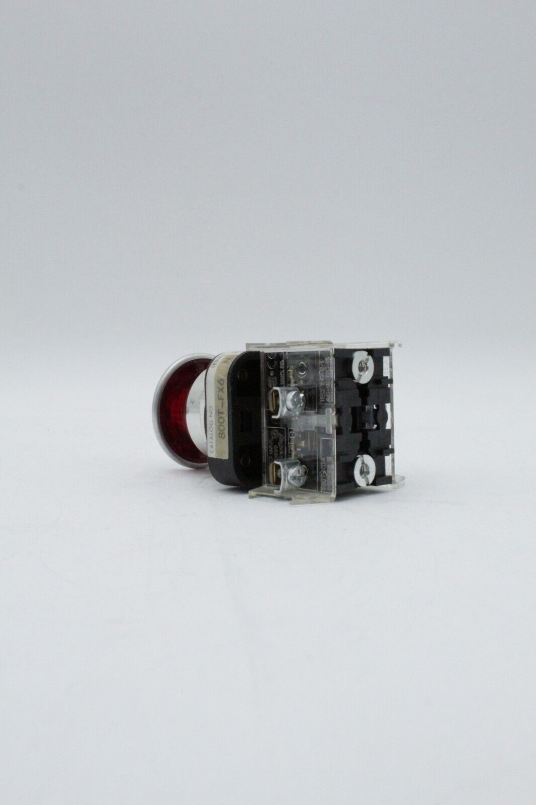 Allen-Bradley 800T-FX6 Red Mushroom Head Push/Pull Button
