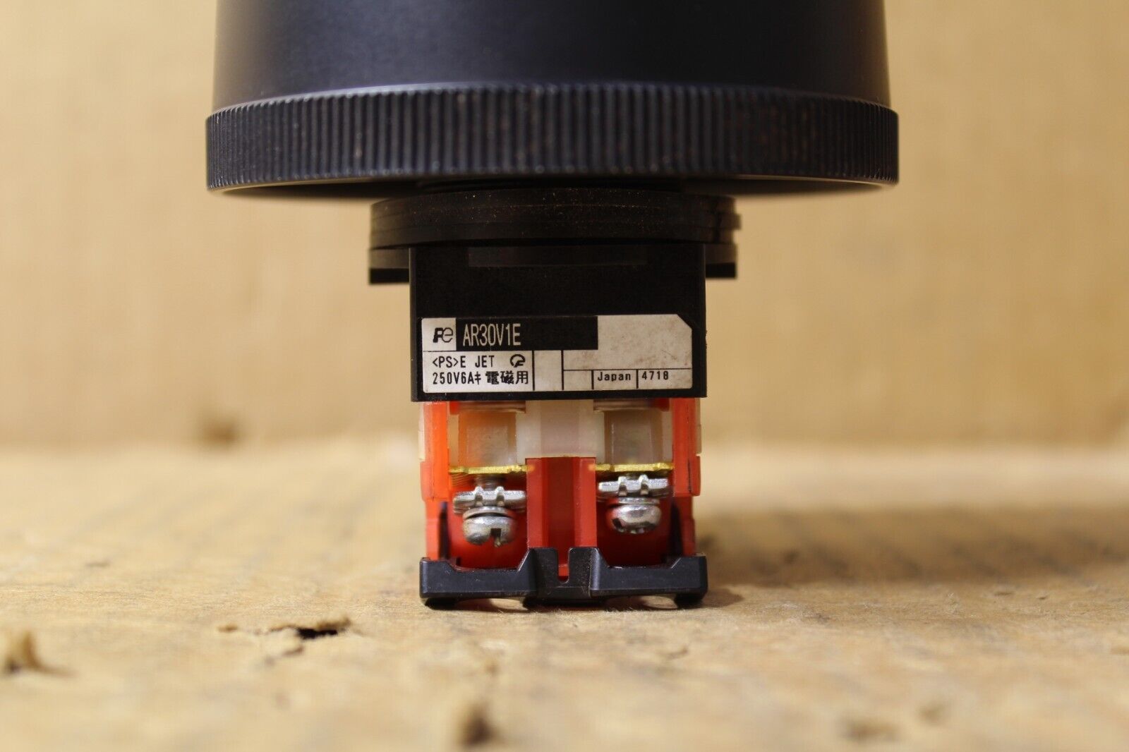 Fuji AR30V1E Red Mushroom Top E-Stop Button