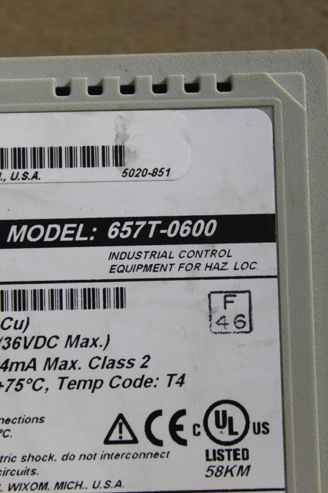 Acromag 657T-0600 Signal Isolator