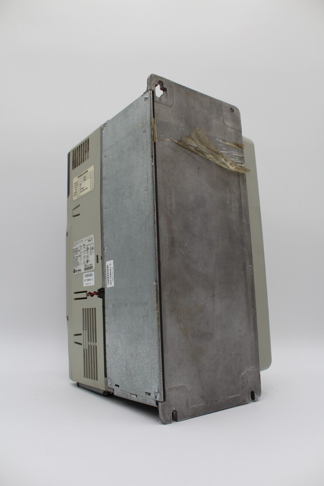 Allen-Bradley 20DD011A0NYYACANE PowerFlex 700s 3-Phases AC Drive (Broken Screen)