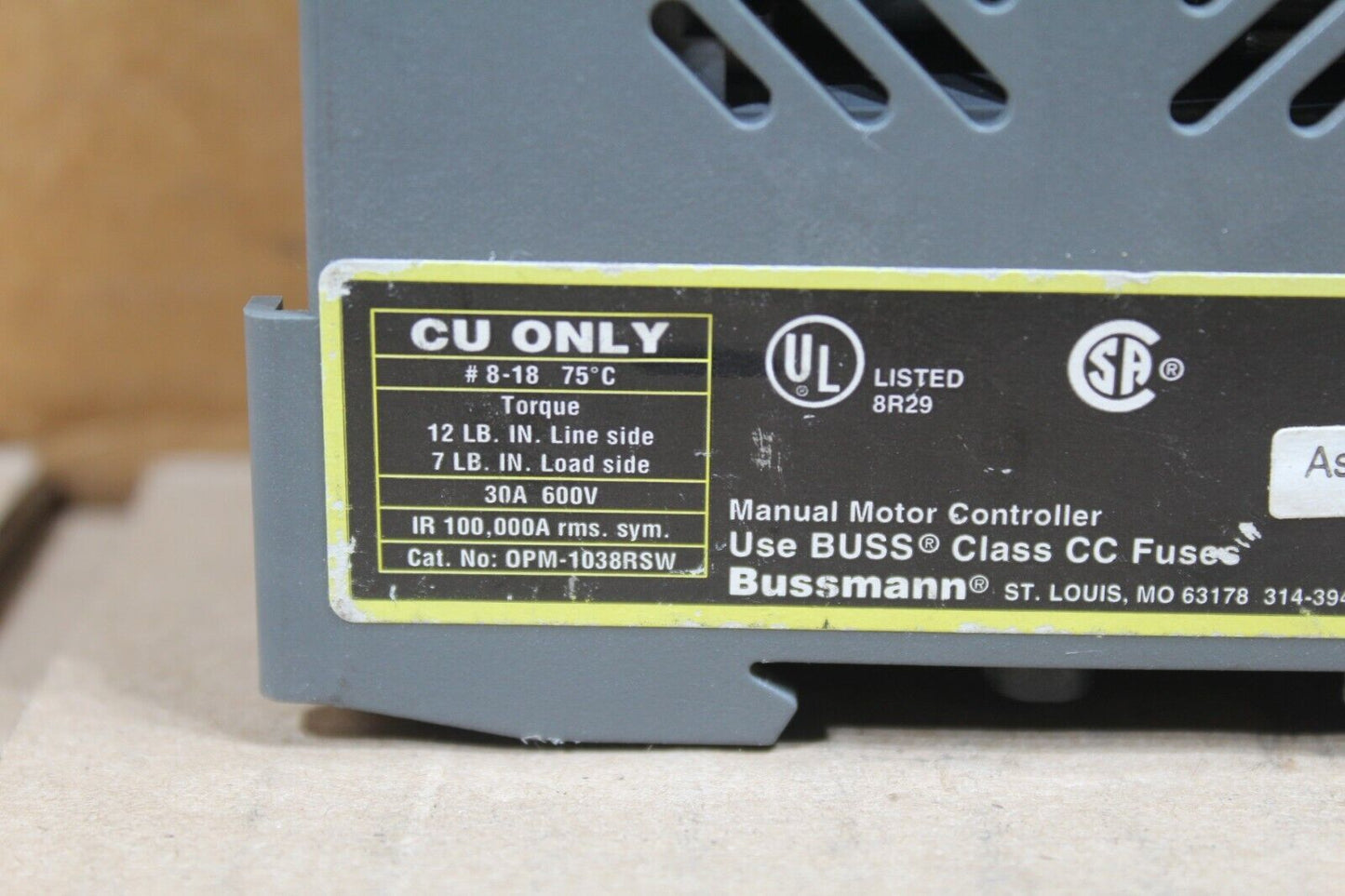 Bussmann 0PM-1038RSW Fuse Block