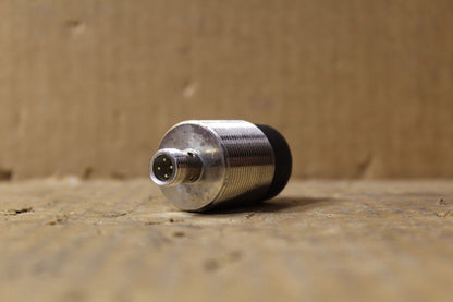 Balluff BES 516-362-E5-Y-S4 Proximity Switch Sensor