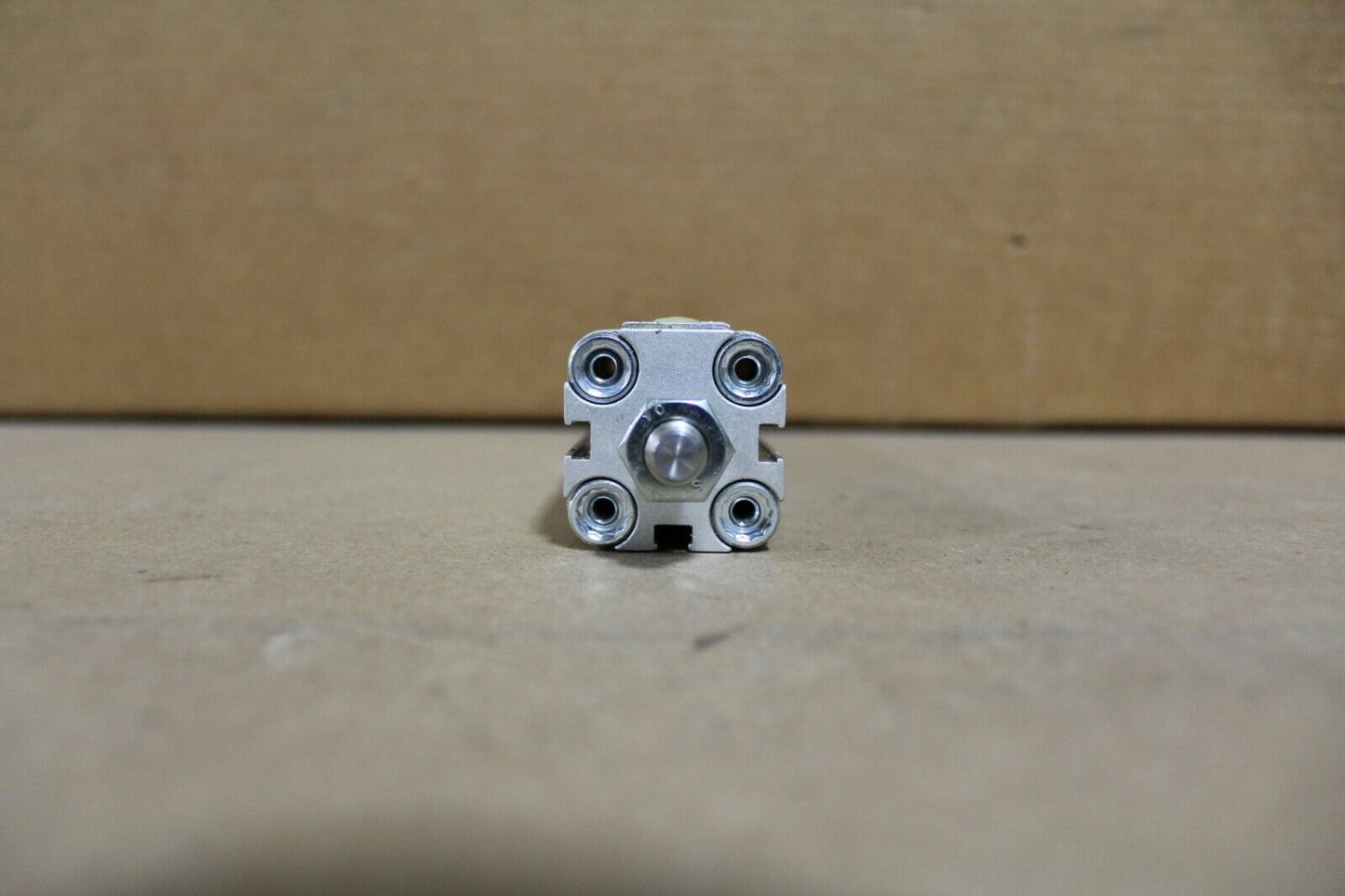 FESTO ADVU-25-200-A-P-A CYLINDER