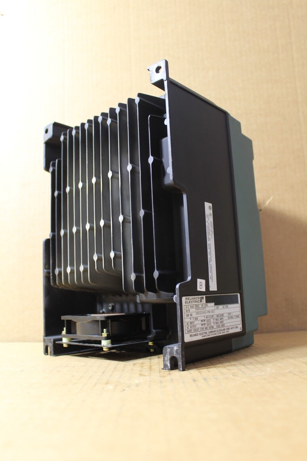 Reliance Electric GP-2000 2GU21003 AC Drive