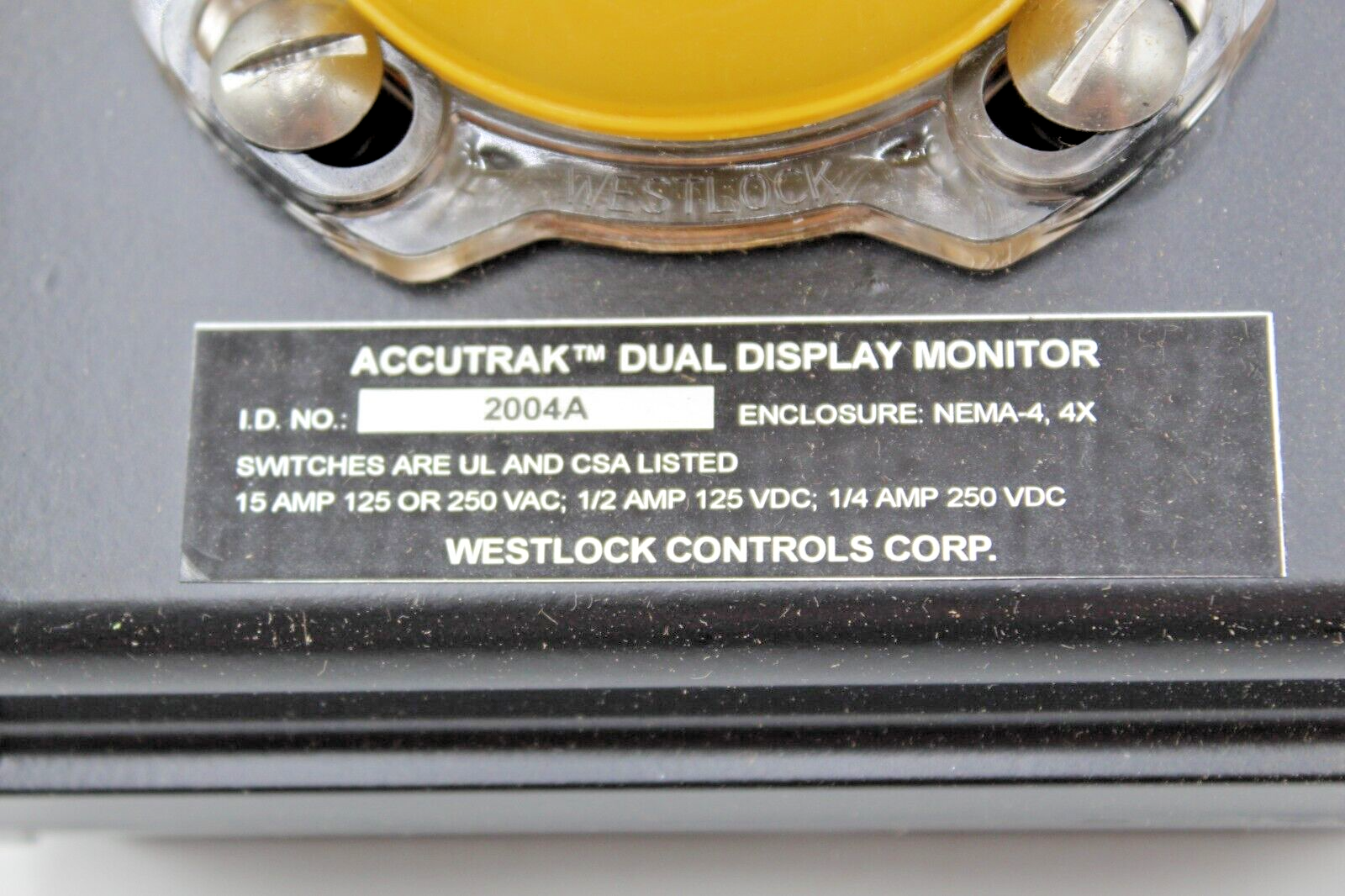 Westlock 2004A-BY-C13 Accutrak Dual Display Monitor