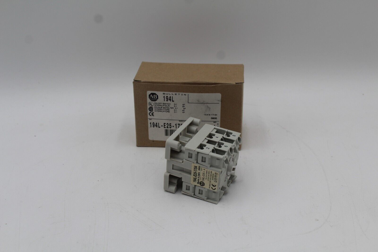 Allen-Bradley 194L-E25-1754 On-Off Switch