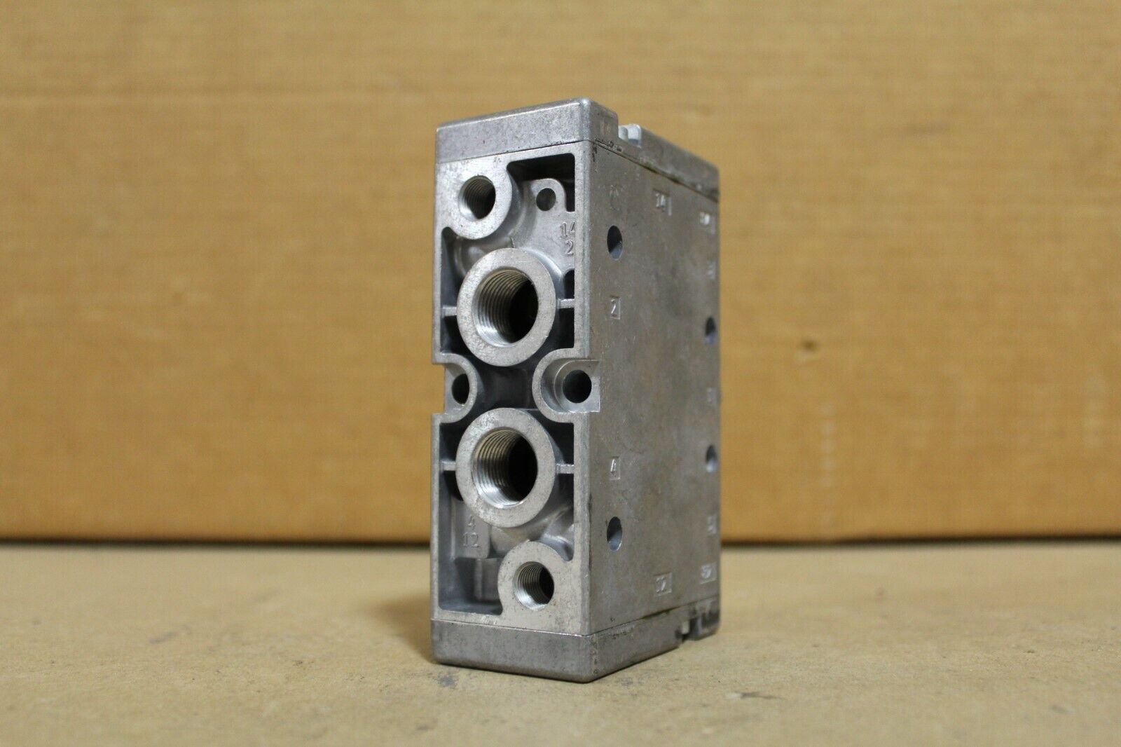 FESTO J-5-3/8-B PILOT VALVE