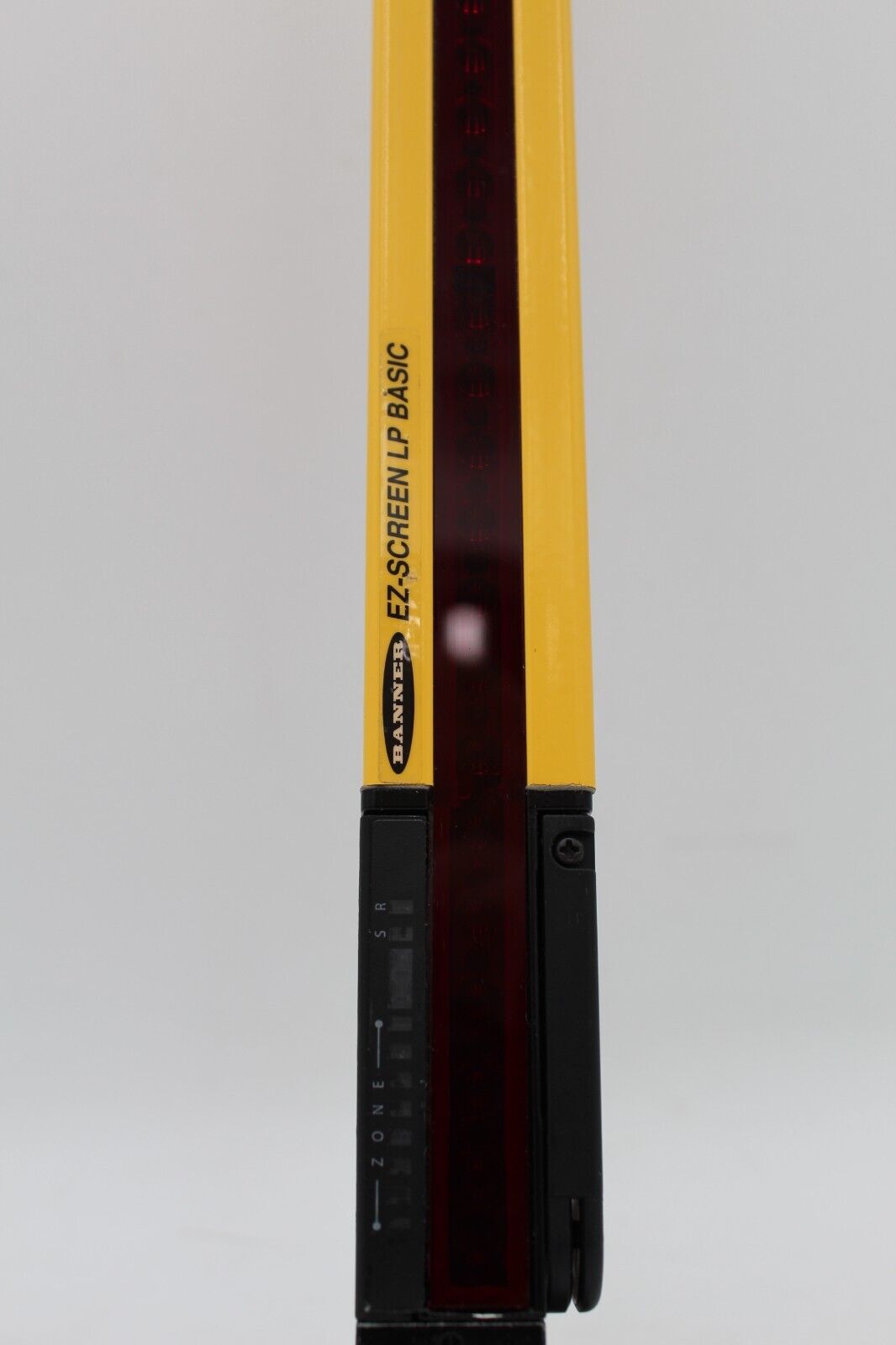 Banner SLPVAR14-550 EZ-Screen Low Profile Basic Receiver