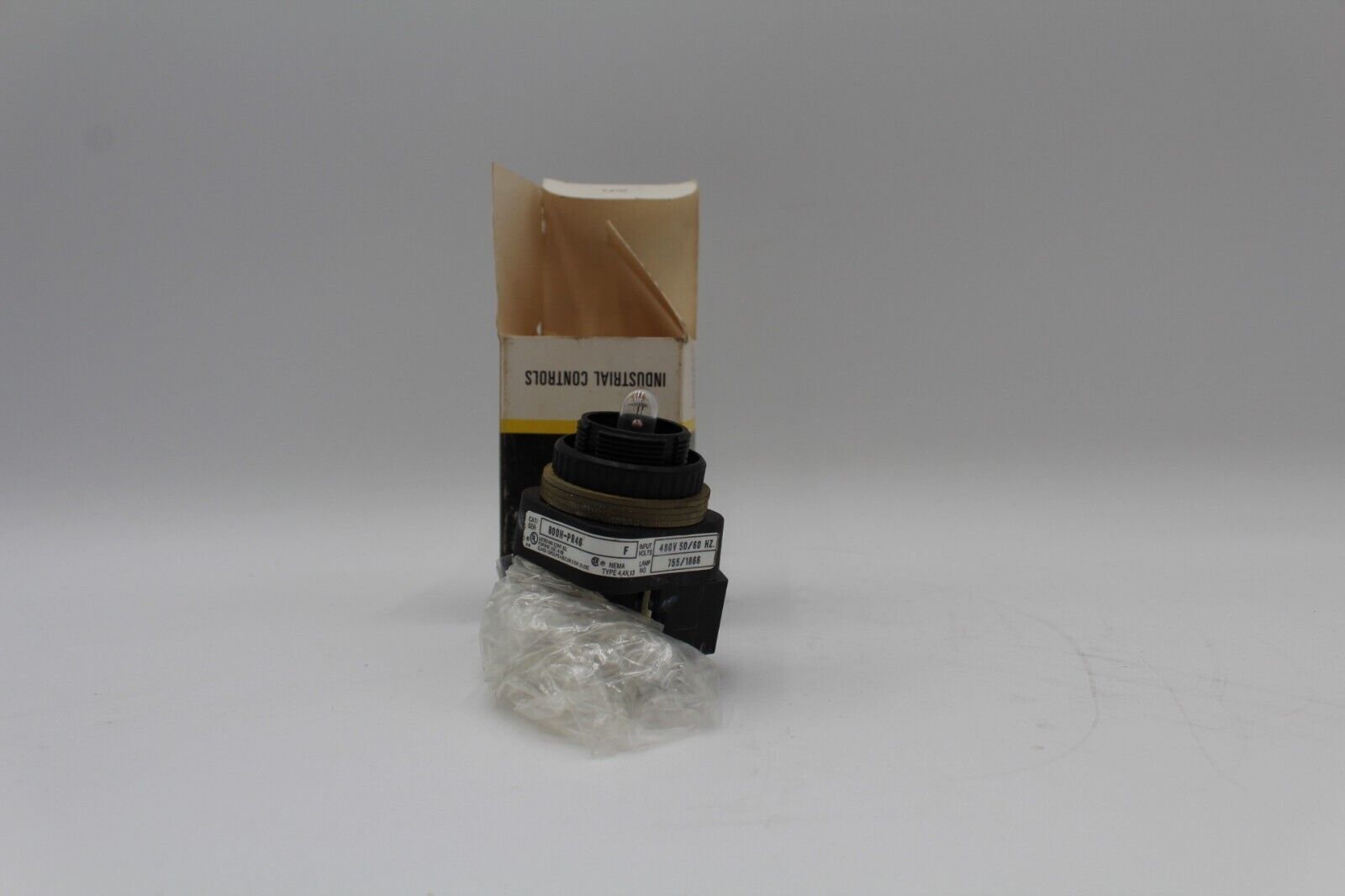 Allen Bradley 800H-PR46 Push Button