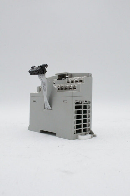 Allen-Bradley 1762-OB16 MicroLogix 16 Pt. 24 VDC Source Output Module (No Cover)