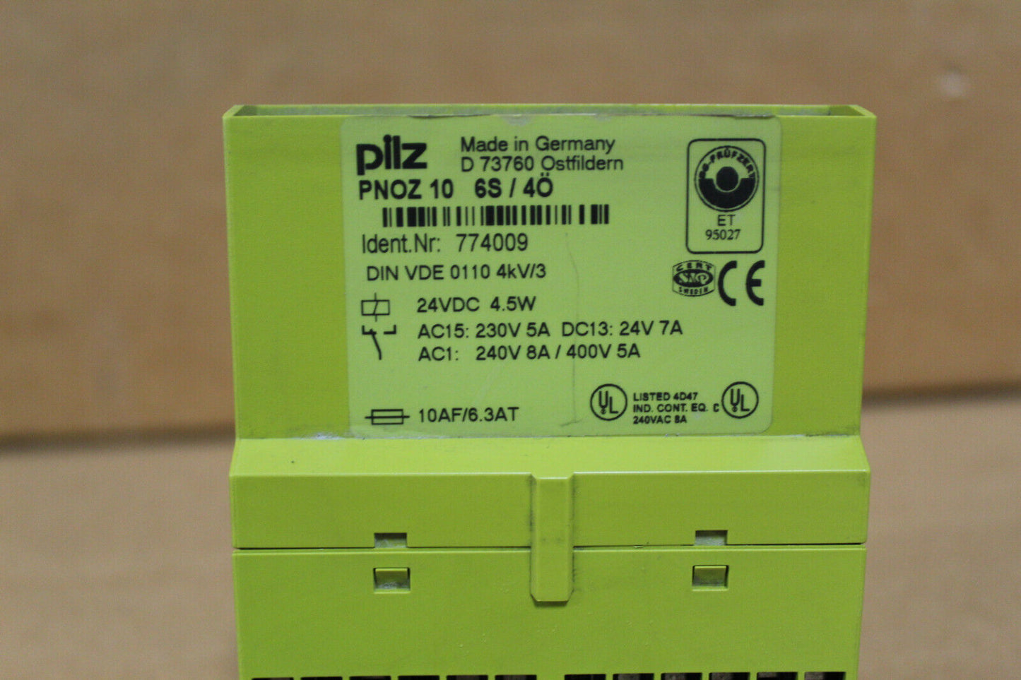 Pilz 774009 PNOZ 10 6S Safety Relay