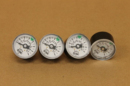 SMC ARX20-F01 (LOT OF 4) GAUGES