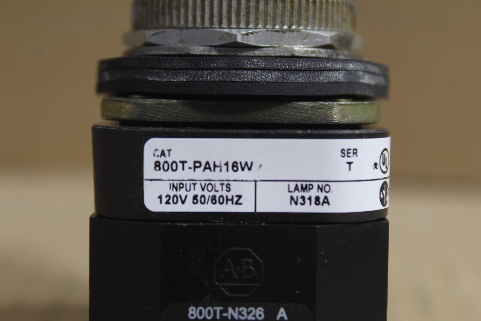 Allen Bradley 800T-PAH16W White Push Button