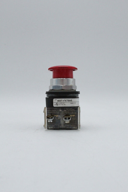 Allen-Bradley 800T-FXT6A5 2-Position Red Twist Push Button