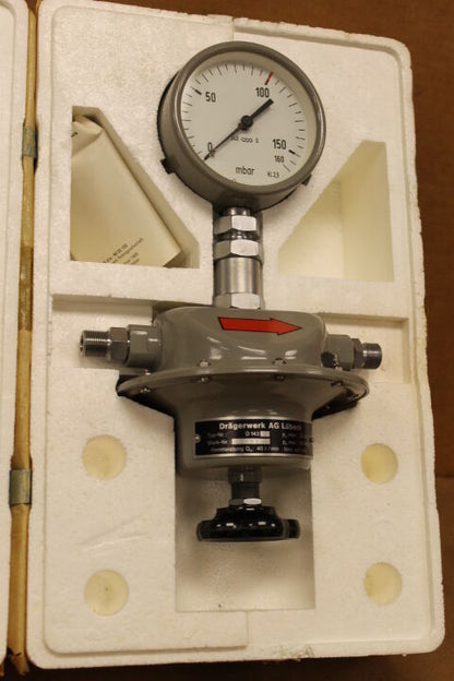 DRAGERWERK AG LUBECK D14300 PRESSURE REDUCER