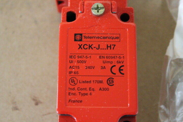 TELEMECANIQUE XCK-J5986F0H4 LIMIT SWITCH