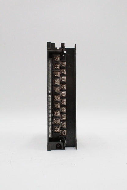 Honeywell 900A01-0002 8-Channel Analog Input Module (No Door)