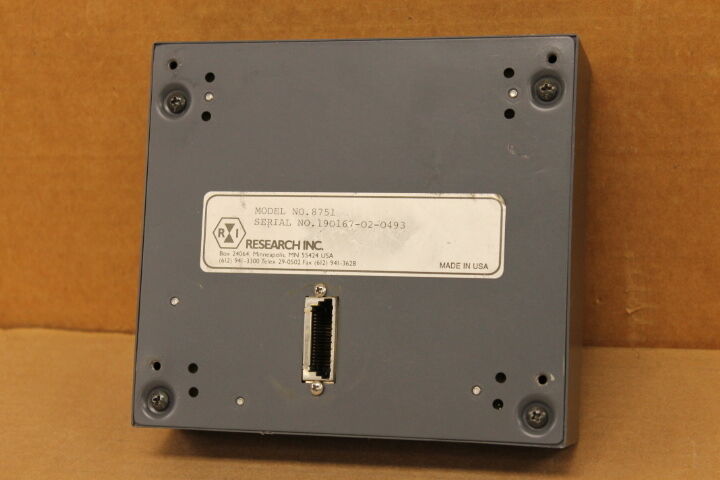 RI 8751 OPERATOR PANEL