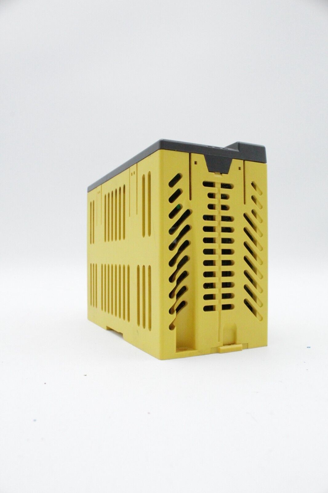 Fanuc A03B-0823-C003 Terminal I/O EXT Module (No Wire Harnesses)
