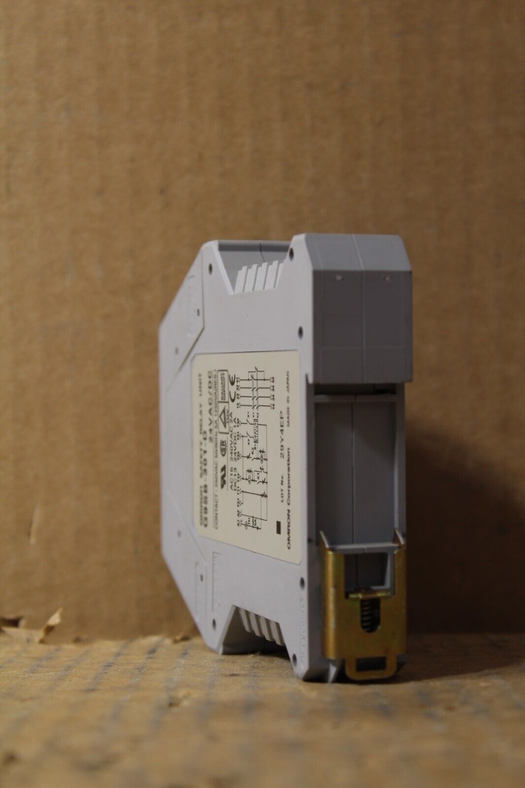 Omron G9SB-301-D Safety Relay