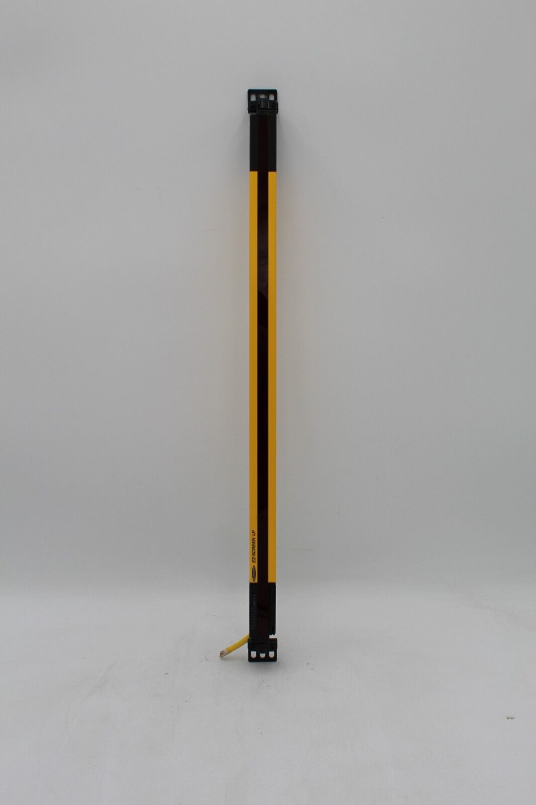 Banner SLPCR14-550P8 EZ-Screen Low Profile Cascade Receiver