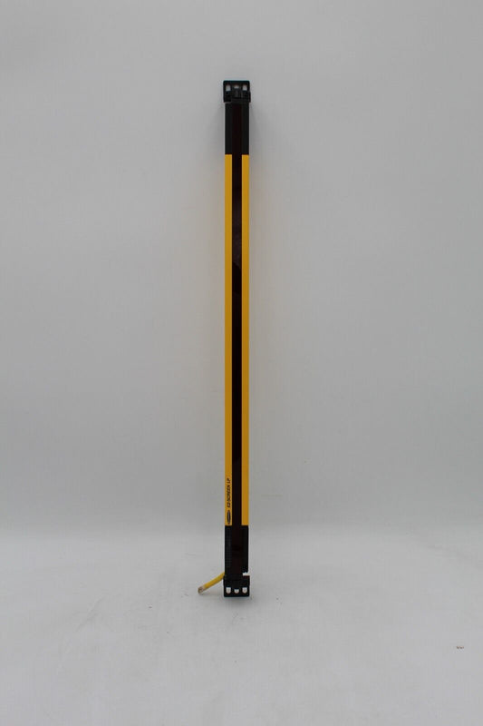 Banner SLPCR14-550P8 EZ-Screen Low Profile Cascade Receiver