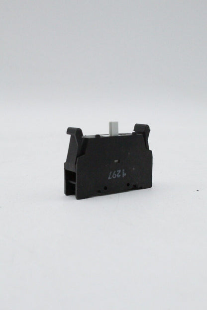 Allen-Bradley 800E-3X01 Contact Block