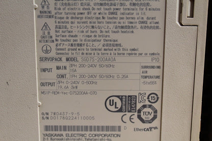 Yaskawa SGD7S-200AA0A Servo Drive