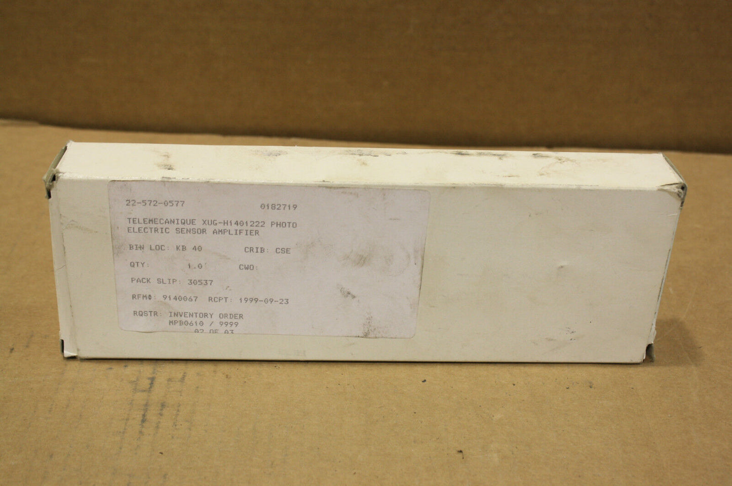 TELEMECANIQUE XUGH1401222 PHOTO ELECTRIC SENSOR AMPLIFIER