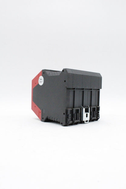 Sti Scientific Technologies SR126AM01 Dual Channel Safety Monitoring Relay