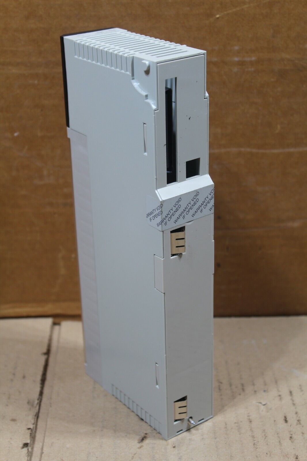 Schneider 140ACO13000 Analog Output