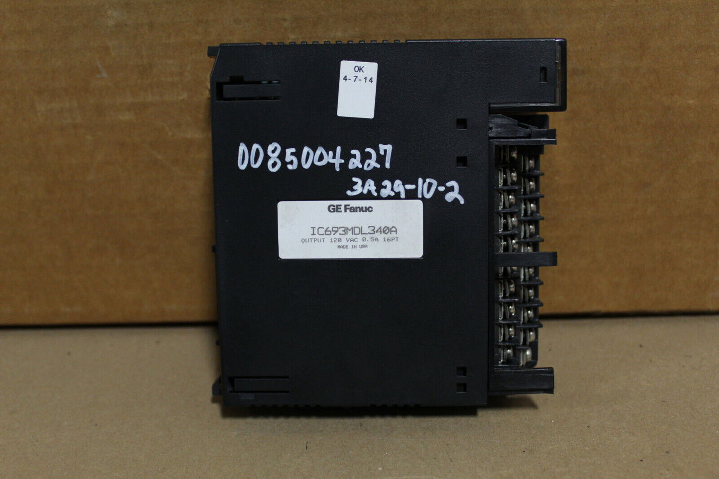 GE Fanuc IC693MDL340A Output Module