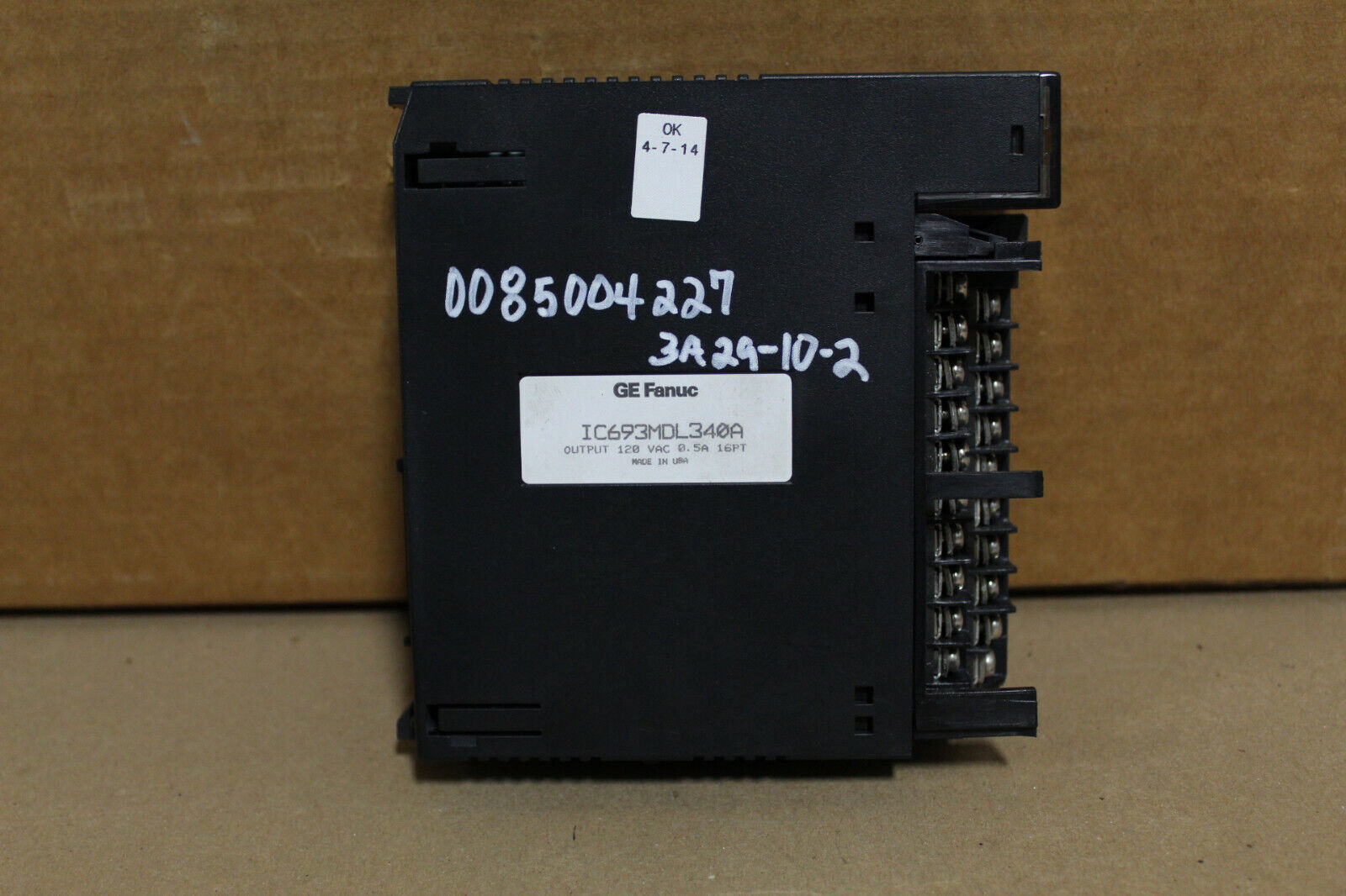GE Fanuc IC693MDL340A Output Module
