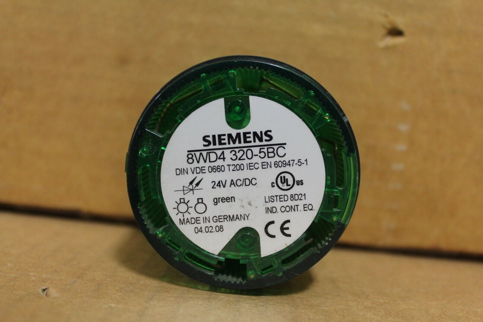 Siemens 8WD4320-5BC Green Stack Light