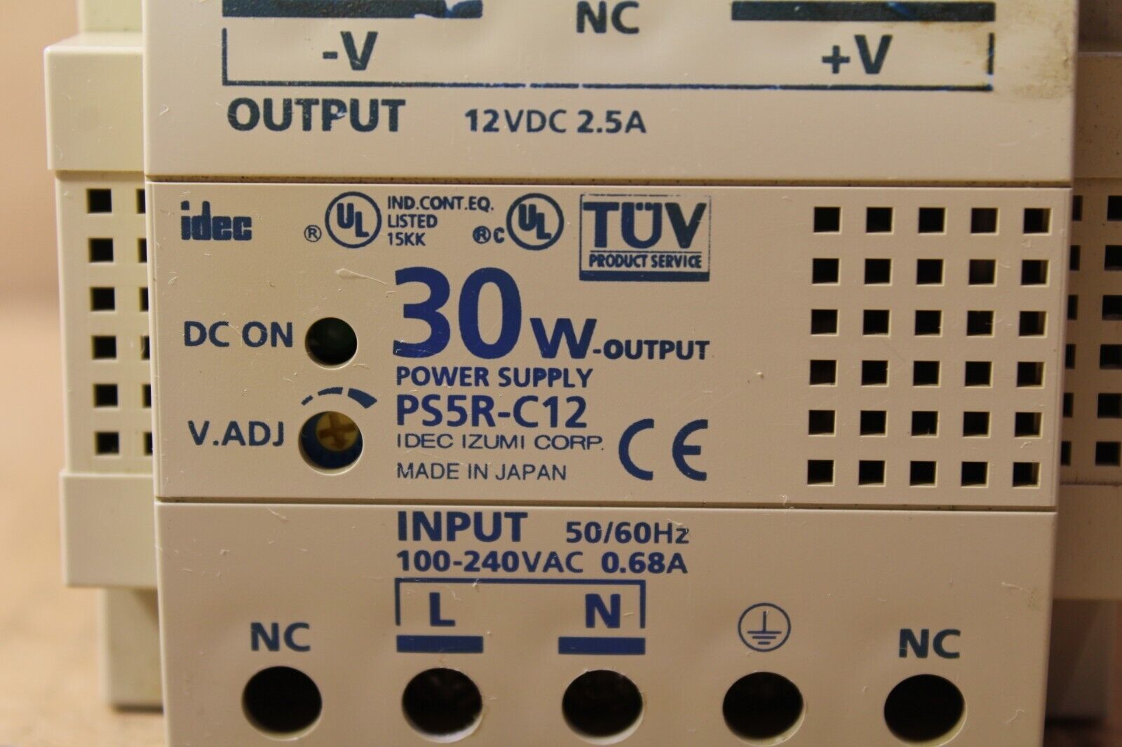 Idec PS5R-C12 Power Supply
