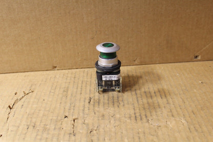 Allen-Bradley 800T-FXNQ24A7 Green Mushroom Push Button