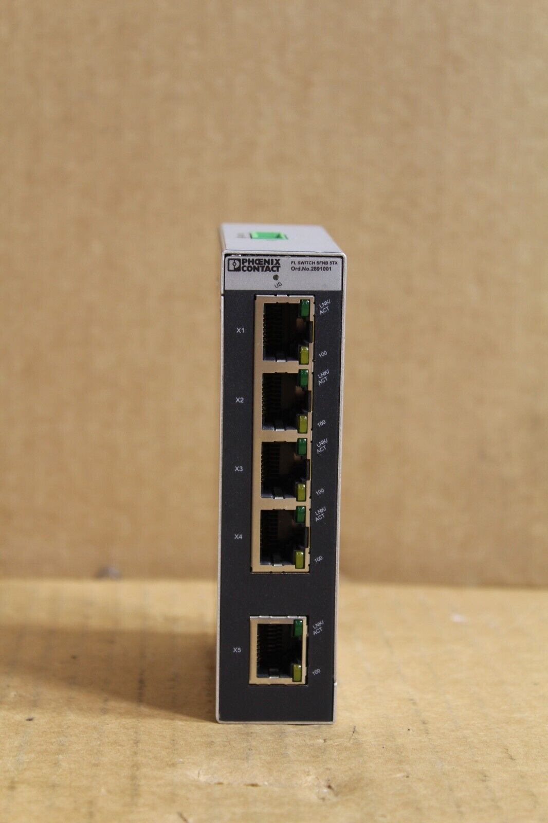Phoenix Contact SFNB 5TX Industrial Ethernet Switch