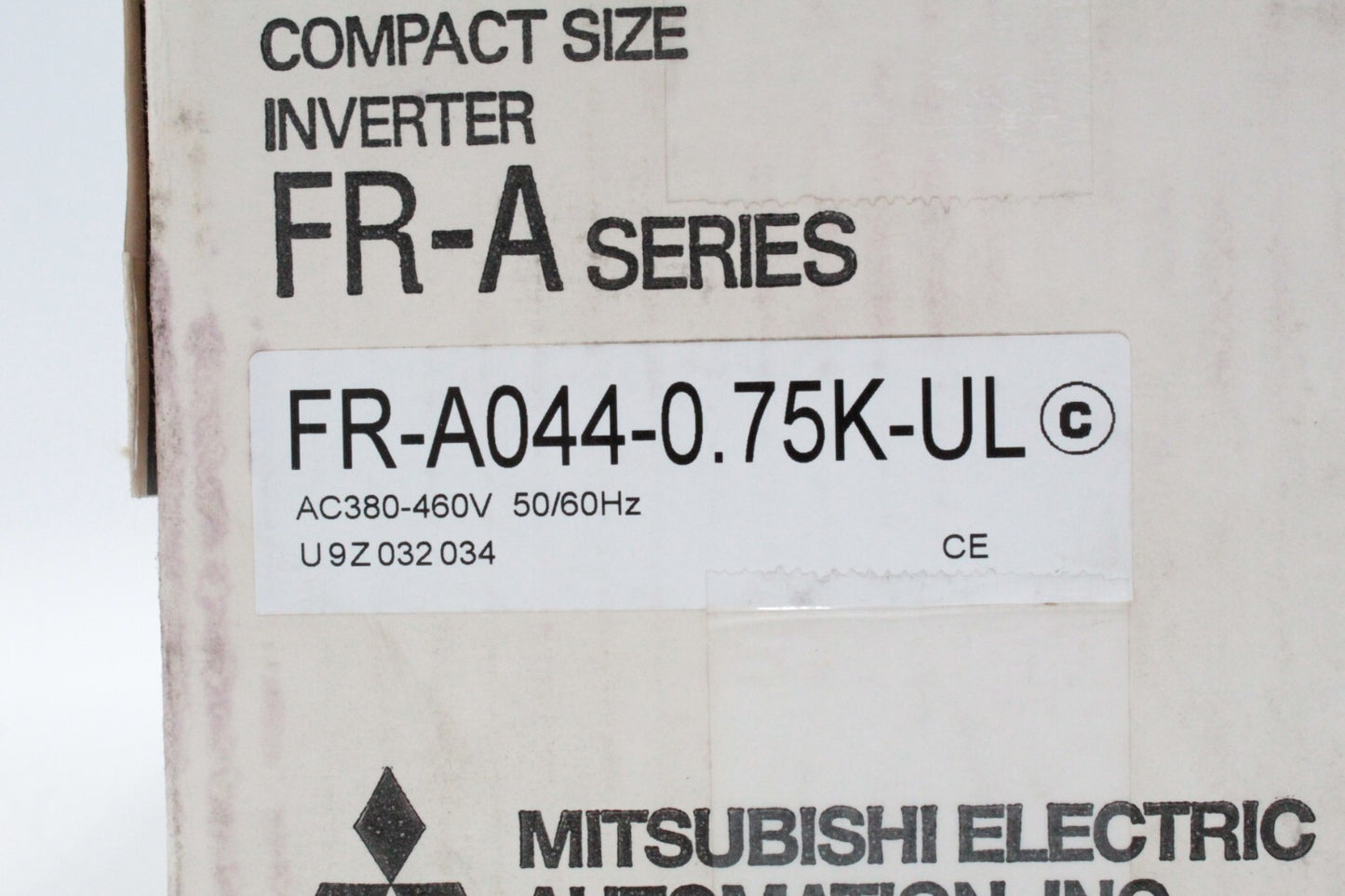 Mitsubishi FR-A044-0.75K-UL Compact Size Inverter