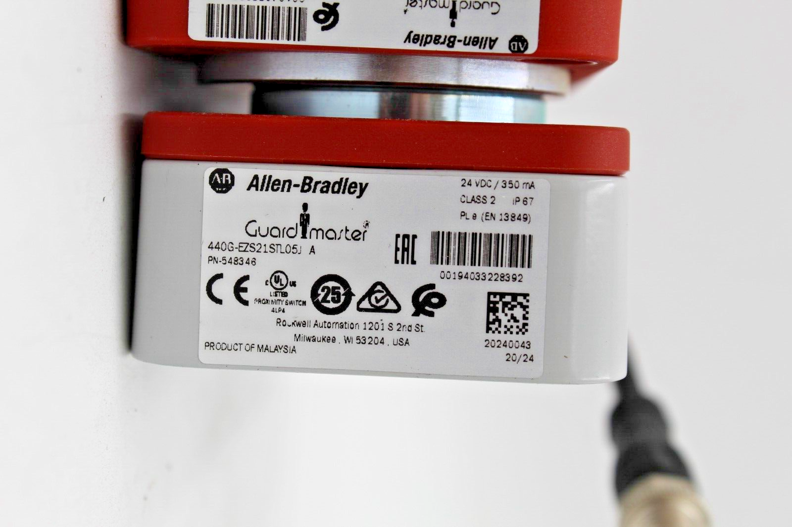 Allen-Bradley 440G-EZS21STL05J  w/440G-EMAS Electro Magnetic Door Safety Switch