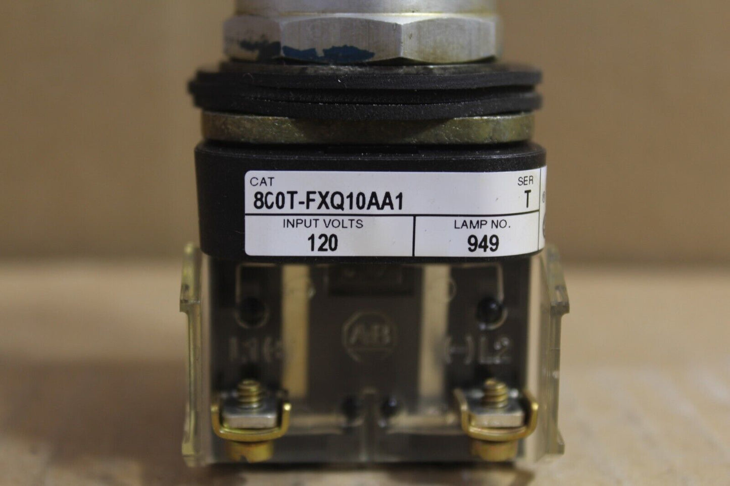 Allen Bradley 800T-FXQ10AA1 Red Push Button